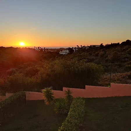 Ocean View Residences 3 Bedroom Villa's Sea View 28 Willa *